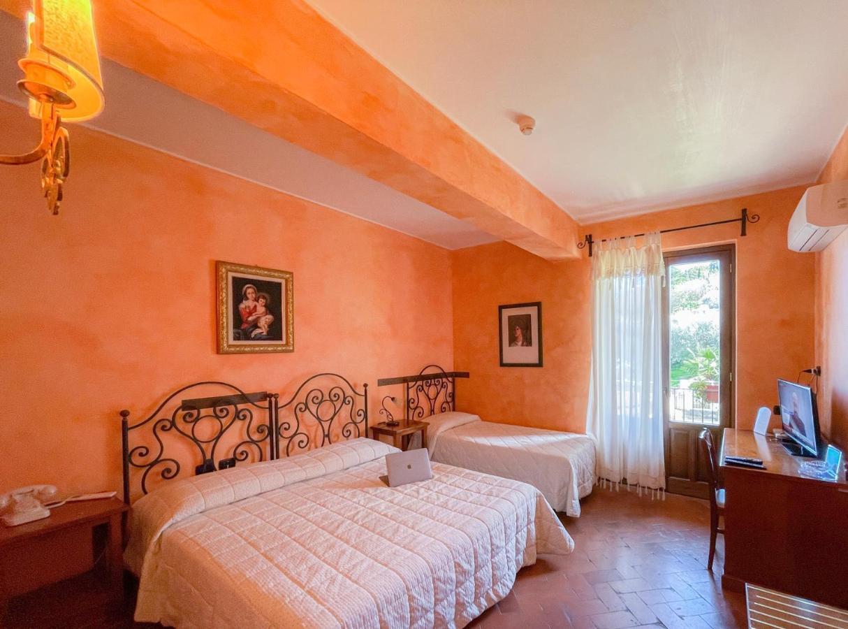 Готель Antica Filanda Capri Leone Екстер'єр фото